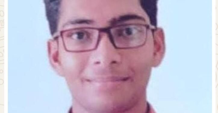 यूपीपीसीएस में नवी रैंनक हासिल कर शुभम ने जनपद का नाम किया रौश न