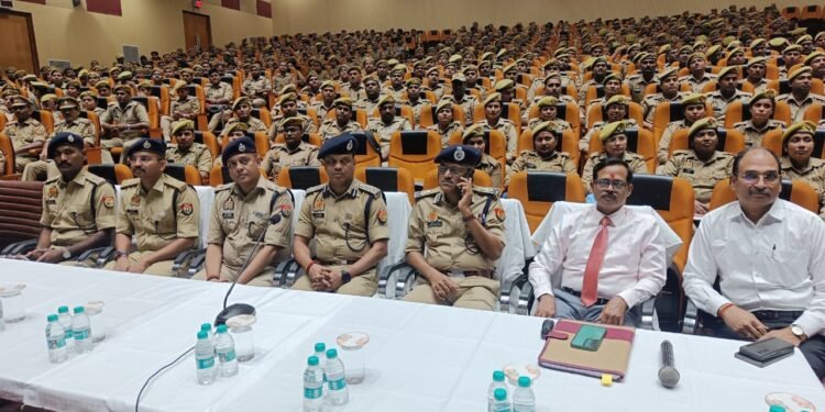 पुलिसकर्मियों की कार्यक्षमता बढ़ाने के लिए जोन में ‘रिफ्रेशर कोर्स’ का आयोजन