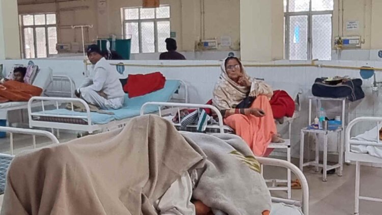 लखीमपुर खीरी में मरीजों की सेवा में समर्पित डॉ. रवि किशन