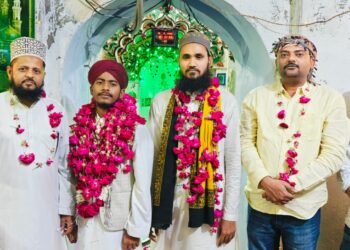 जामा मस्जिद में 27 रोज़ की तरावीह के बाद कुरआन मुकम्मल, हाफिज दायम अली का हुआ सम्मान