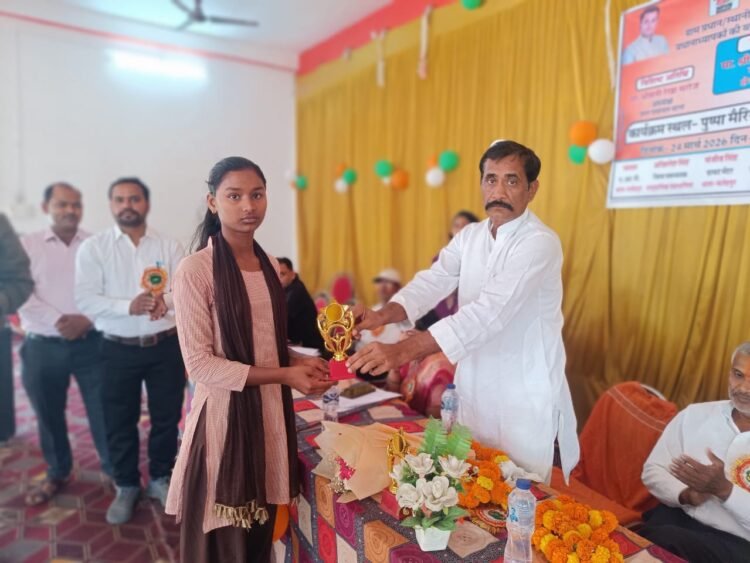 ग्राम प्रधान स्थानीय प्राधिकारी एवं प्रधानाध्यापकों की ब्लॉक स्तरीय संगोष्ठी उन्मुखीकरण कार्यशाला संपन्न