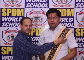 SPDM वर्ल्ड स्कूल में पुरस्कार वितरण समारोह