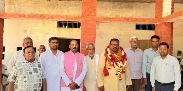 प्रधानाचार्य शिव सिंह परमार सेवानिवृत्त, भावभीनी विदाई