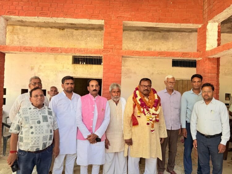 प्रधानाचार्य शिव सिंह परमार सेवानिवृत्त, भावभीनी विदाई