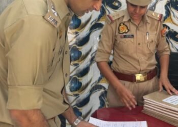 नवागंतुक एसपी ने थाना चिकासी का किया आकस्मिक निरीक्षण
