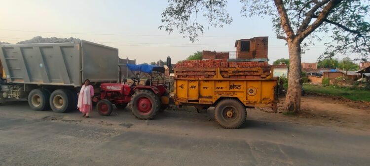 एआरटीओ प्रवर्तन ने पांच ओवरलोड वाहनों का किया चालान