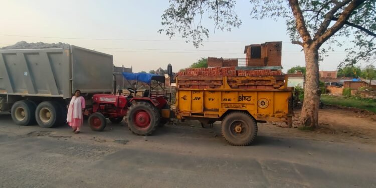 एआरटीओ प्रवर्तन ने पांच ओवरलोड वाहनों का किया चालान