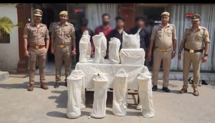*क्लब 17′ में पुलिस का छापा, अवैध हुक्का बार का भंडाफोड़ 4 गिरफ्तार*