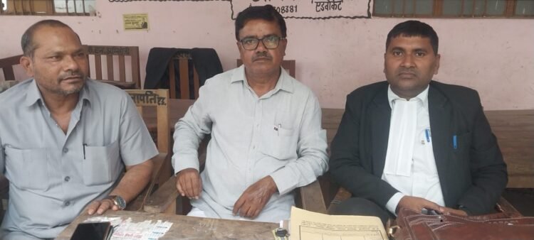 *जिले के सांसद नरेश उत्तम के कानपुर आवास पर भाजपा की महिलाओं के प्रदर्शन की निंदा*