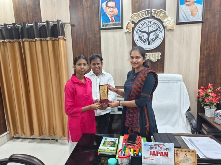 *मेहनत और लक्ष्य से मिलती है सफलता : एसडीएम*