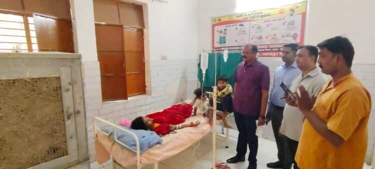 डिप्टी सीएमओ ने पीएचसी के कोल्ड रूम में परखी व्यवस्थाएं