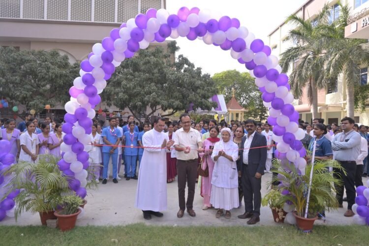 फातिमा कॉलेज ऑफ नर्सिंग में भव्य स्वास्थ्य प्रदर्शनी