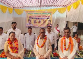 नामित सभासदों को पद एवं गोपनीयता की शपथ दिलाई गई