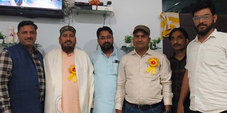 सरकार आफताबी पीर का साइबर जर्नलिस्ट एसोसिएशन ने किया सम्मान