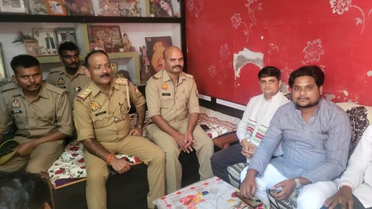 टेढ़ा गांव मारपीट मामले में सपा प्रतिनिधिमंडल के दौरे से पहले प्रदेश अध्यक्ष नजरबंद, भाजपा सरकार पर लगाए आरोप