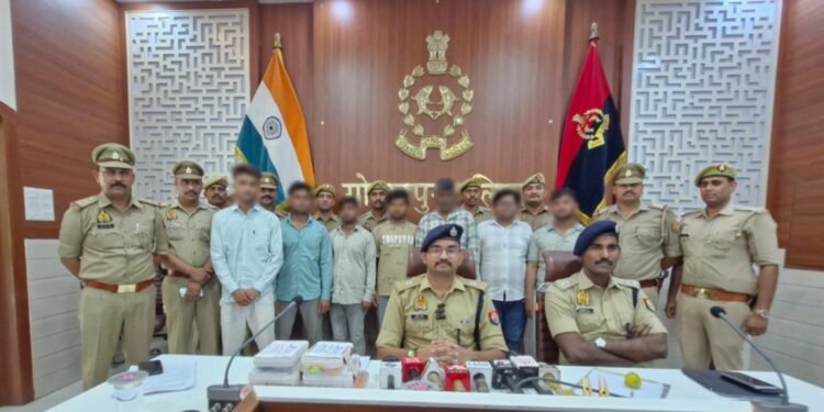 पुलिस की बड़ी कामयाबी, मुकेश और बिच्छू गैंग के 7 अंतर्राज्यीय शातिर चोर गिरफ्तार