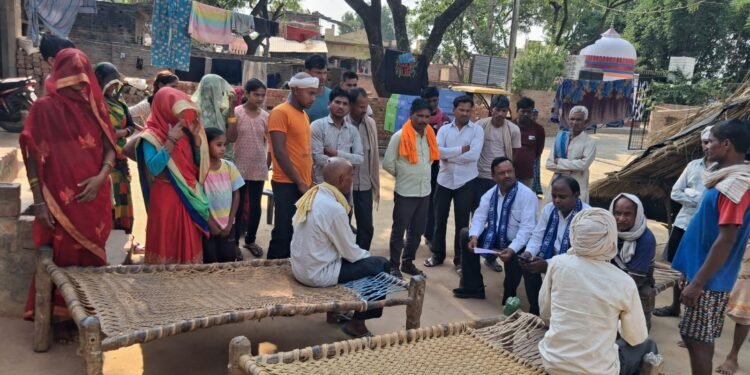 सड़क हादसे में मृतकों के परिजनों को मुआवजे की मांग, बसपा प्रतिनिधिमंडल ने जताया शोक
