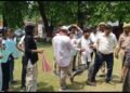 डीएम कार्यालय के बाहर प्रदर्शन कर रहे युवाओं से अभद्रता का वीडियो वायरल, प्रशासनिक रवैये पर उठे सवाल