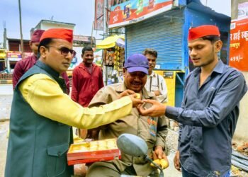 *राष्ट्र के निर्माण में श्रमिकों का योगदान अतुलनीय, मेहनत से ही मजबूत होती है देश की नींव*