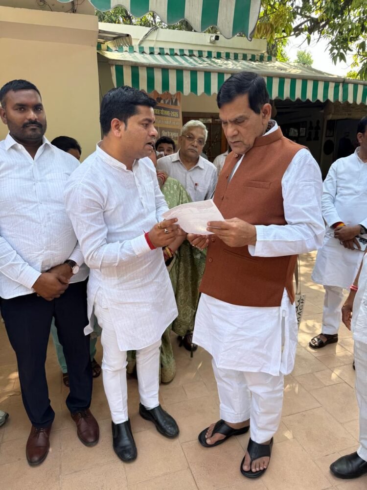 राजपुर में बिजली कटौती से लोग परेशान