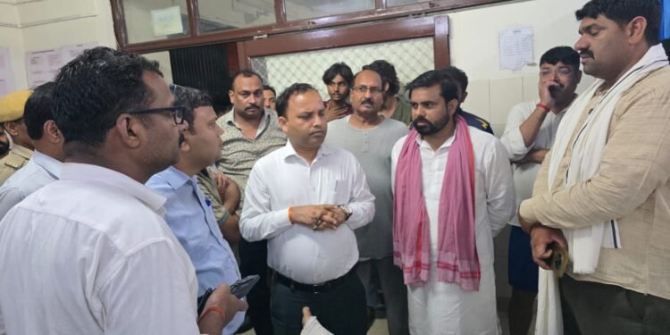 लालपुर टिकर में कुदरत का कहर, बिजली गिरने से दो दोस्तों की मौत