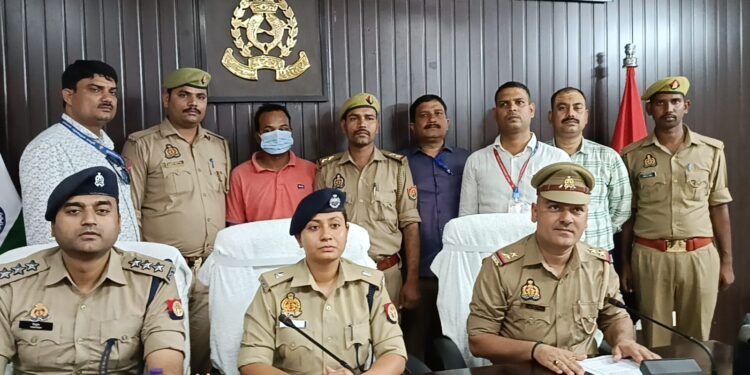 *चैन स्नैचिंग का खुलासा, पुलिस ने अभियुक्त को दबोचा*