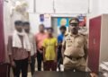 *AHT पुलिस की बड़ी कार्रवाई; गोरखनाथ और चिलुआताल क्षेत्र से 2 लावारिस नाबालिग बच्चे रेस्क्यू, चाइल्ड हेल्पलाइन को सौंपा*