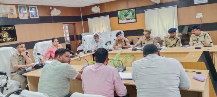 नशे के खिलाफ सख्त हुआ प्रशासन, डीएम-एसपी ने दिए कड़े निर्देश