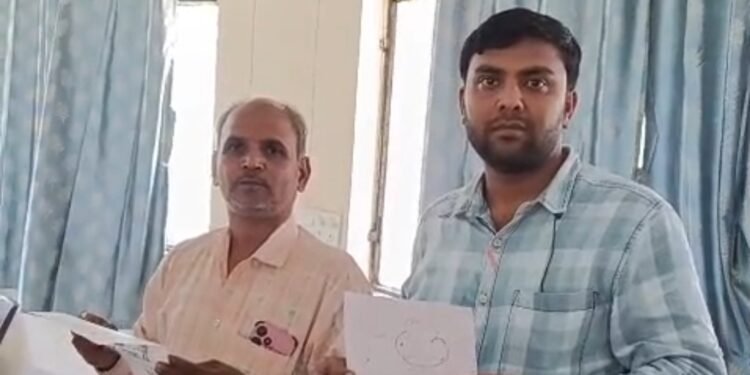 आवंटित क्षेत्र का जनगणना कार्य पूरा करने के बाद क्षेत्र को बढ़ाने में शिक्षकों ने जताई नाराजगी