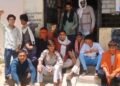 बिजली कटौती से परेशान उपभोक्ताओं ने बिजली घर में किया हंगामा