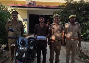 कानपुर देहात: चोरी की बाइक, तमंचे के साथ आरोपी गिरफ्तार
