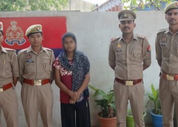 फर्जी शादी रचाकर धन उगाही करने वाले गैंग की वांछित महिला अभियुक्त गिरफ्तार