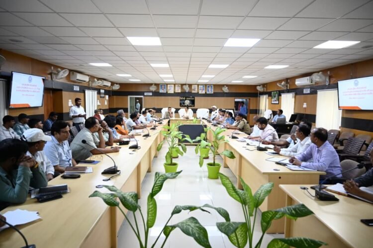 परीक्षा को शुचितापूर्ण ढंग से सकुशल नकलविहीन पारदर्शिता के साथ सम्पन्न कराया जाय।