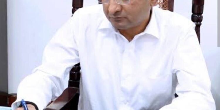 निदेशक सूचना विशाल सिंह ने लिया ऐतिहासिक फैसला साप्ताहिक समाचार पत्रों को सूचना विभाग सीधे जारी करेगा विज्ञापन