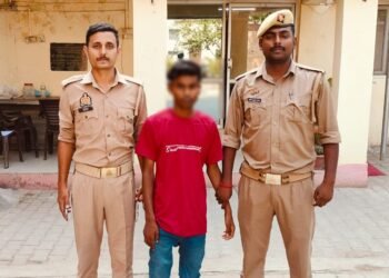 *मंदिर का दानपात्र तोड़ने वाला चोर गिरफ्तार, ₹8,788 नकद और आला नकब बरामद*
