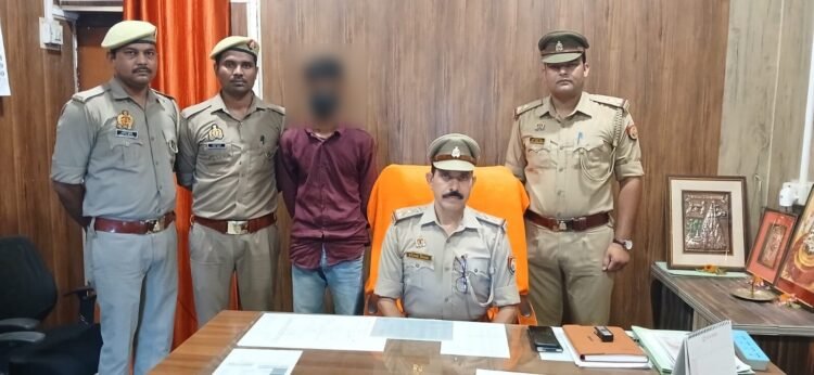 *वाराणसी रामनगर पुलिस ने नाबालिग अपहृता को सकुशल बरामद किया, एक अभियुक्त गिरफ्तार*