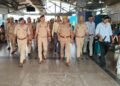*रेलवे स्टेशन पर SRP लक्ष्मी निवास मिश्र का औचक निरीक्षण*