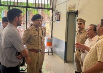 *आरक्षी नागरिक पुलिस एवं समकक्ष पदों पर भर्ती परीक्षा के दौरान परीक्षा केंद्र का निरीक्षण*