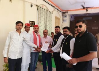 सपा का अल्टीमेटम ‘शराब के ठेके, बार और आलीशान मांसाहारी होटल भी हों शहर से बाहर’।