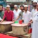 जुमा नमाज के बाद मरकज मस्जिद के बाहर लगाया गया शरबत कैंप