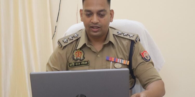 *ट्रेनों पर पथराव करने वालों की अब खैर नहीं, सादे कपड़ों में तैनात होगी पुलिस, जीआरपी अनुभाग मुस्तैद*