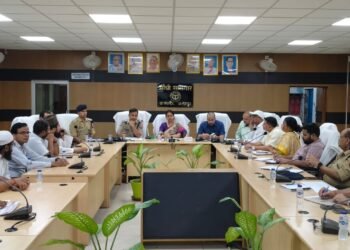 मुहर्रम के त्यौहार को आपसी सौहार्दपूर्ण वातावरण में मनाए।
