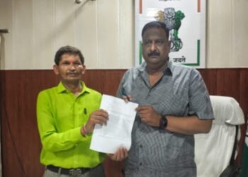 *सोशल मीडिया पर बढ़ती नफ़रत के खिलाफ आजाद अधिकार सेना ने राष्ट्रपति को भेजा ज्ञापन*