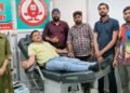 सर्व फॉर ह्यूमैनिटी संस्था के सदस्यों ने रक्तदान से मनाया जन्मदिन, मानवता की मिसाल बने युवा