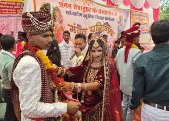 *संगम सेवा ट्रस्ट के तत्वाधान में 31जोडे बंधे दाम्पत्य बंधन में*