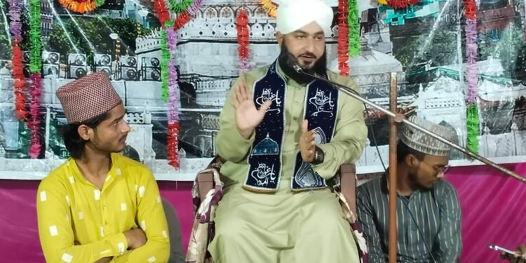 जश्ने शोहदा-ए-कर्बला कॉन्फ्रेंस में गूंजा अहले बैत का पैगाम, करबला की कुर्बानियों से नम हुई आंखें