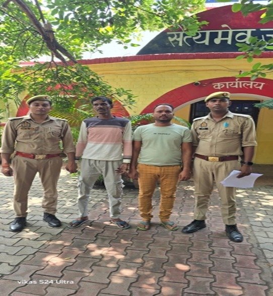 लखीमपुर खीरी पुलिस का बड़ा एक्शन, वारंटियों पर शिकंजा कसते हुए 8 अभियुक्त गिरफ्तार