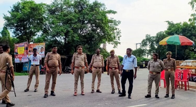 कांवड़ यात्रा को लेकर फरधान पुलिस अलर्ट, प्रमुख मार्गों पर बढ़ाई गई निगरानी
