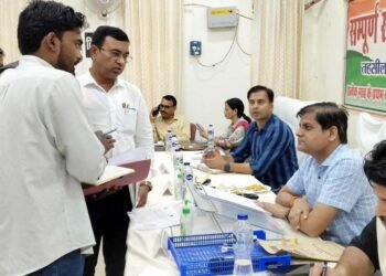 अधिकारियों ने सुनीं जनता की फरियाद, बाकी शिकायतों के समयबद्ध निस्तारण के निर्देश