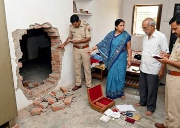 चार साल में चौथी बार एक ही घर में चोरी, पुलिस के दावों पर उठे सवाल